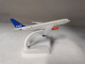 Decoration Model Toys 16CM 1/400 SAS A330 Model Star Alliance Airlines W Base Metal Alloy Aircraft Plane Collectible Display