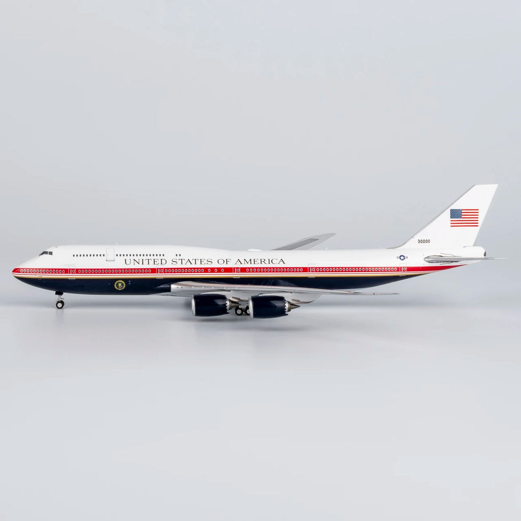 78041 Alloy Collectible Plane Gift NG Model 1:400 US Air Force (USAF) Boeing VC-25B(747-8BBJ) Diecast Aircraft Jet Model 30000