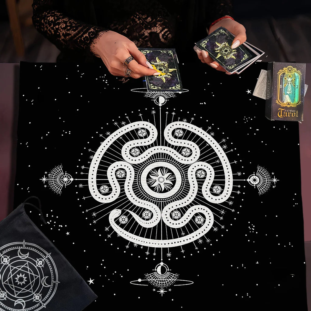 3pcs Wheel of Hecate Tarot Card Set 1 Set of 78 Queen Tarot Cards 1 Tarot Tablecloth 1 Storage Bag Divination Tools Dorm Decor