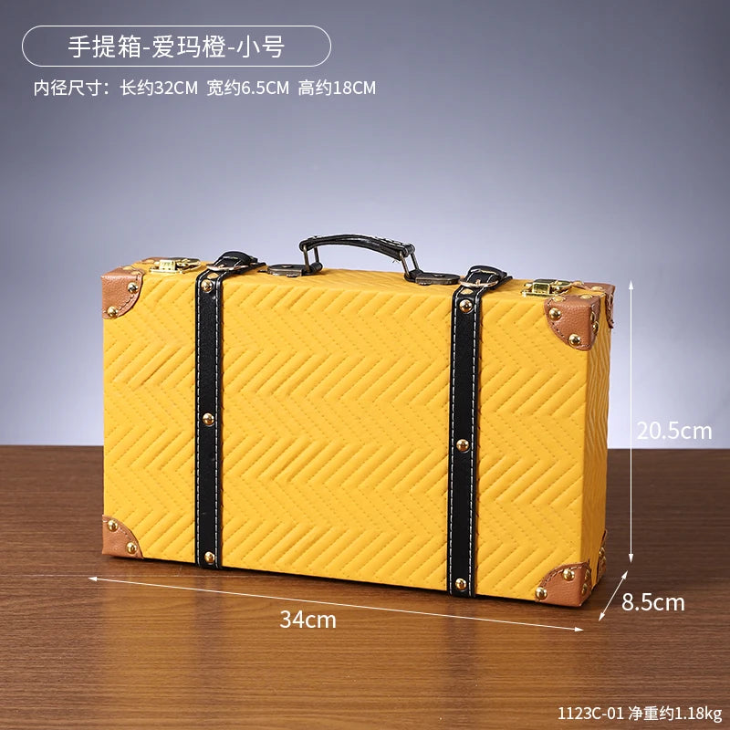 Customized Luxury Vintage Trunk Suitcase Red Travel Leather Luggage Valises Fashion Large Capacity Clothes Storage Prop Box