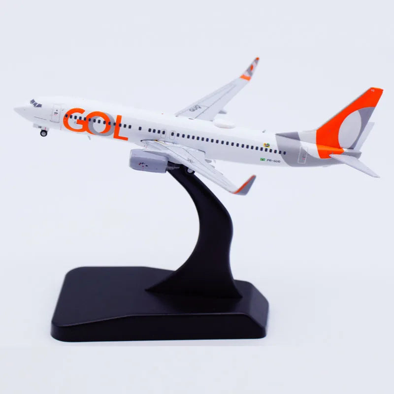 XX40133 Alloy Collectible Plane Gift JC Wings 1:400 GOL Linhas Aereas Boeing B737-800 Diecast Aircraft Model PR-GUQ With Stand