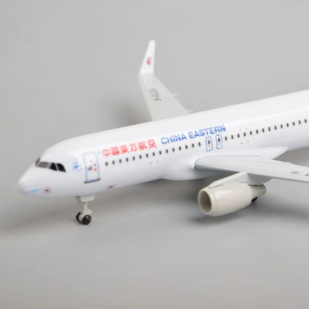 New 20cm China Eastern A320 Diecast Metal Static Simulated Miniature Airplane Model with Stand for Collections and Displays