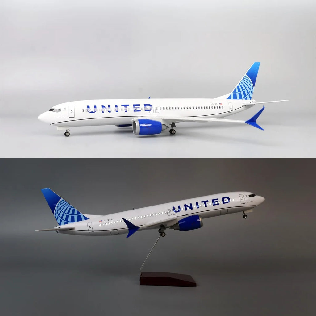 47cm Amercian United Airlines B737MAX 1/85 Large Scale Airplane Model Kit with Stand for Display Collection or Adult Toy Gift