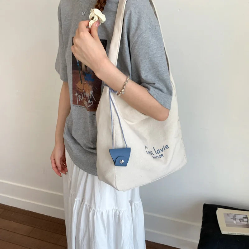 2026 Summer New Korean Style Canvas Casual Fashionable Tote Bags Single Shoulder Large Capacity Tote Shopping Bags for Leisure