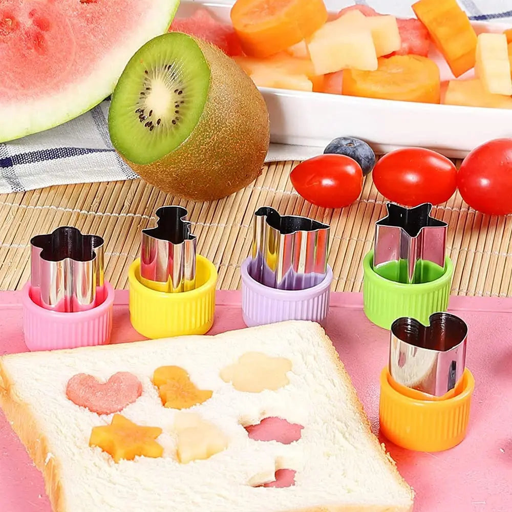 Animals Mini Vegetable Fruit Cutters Shapes Set for Kids Children DIY Cute Cookie Biscuits Cutter Food Bread Stamps Maker Mold