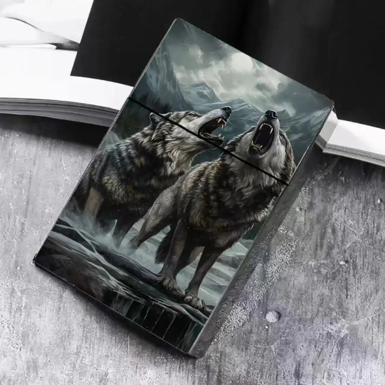 Ins Style Animal Print Cigarette Case for 20 King Size | 2-in-1 Card Holder& Crushproof Box | Cool Gift with Wild Pattern Design