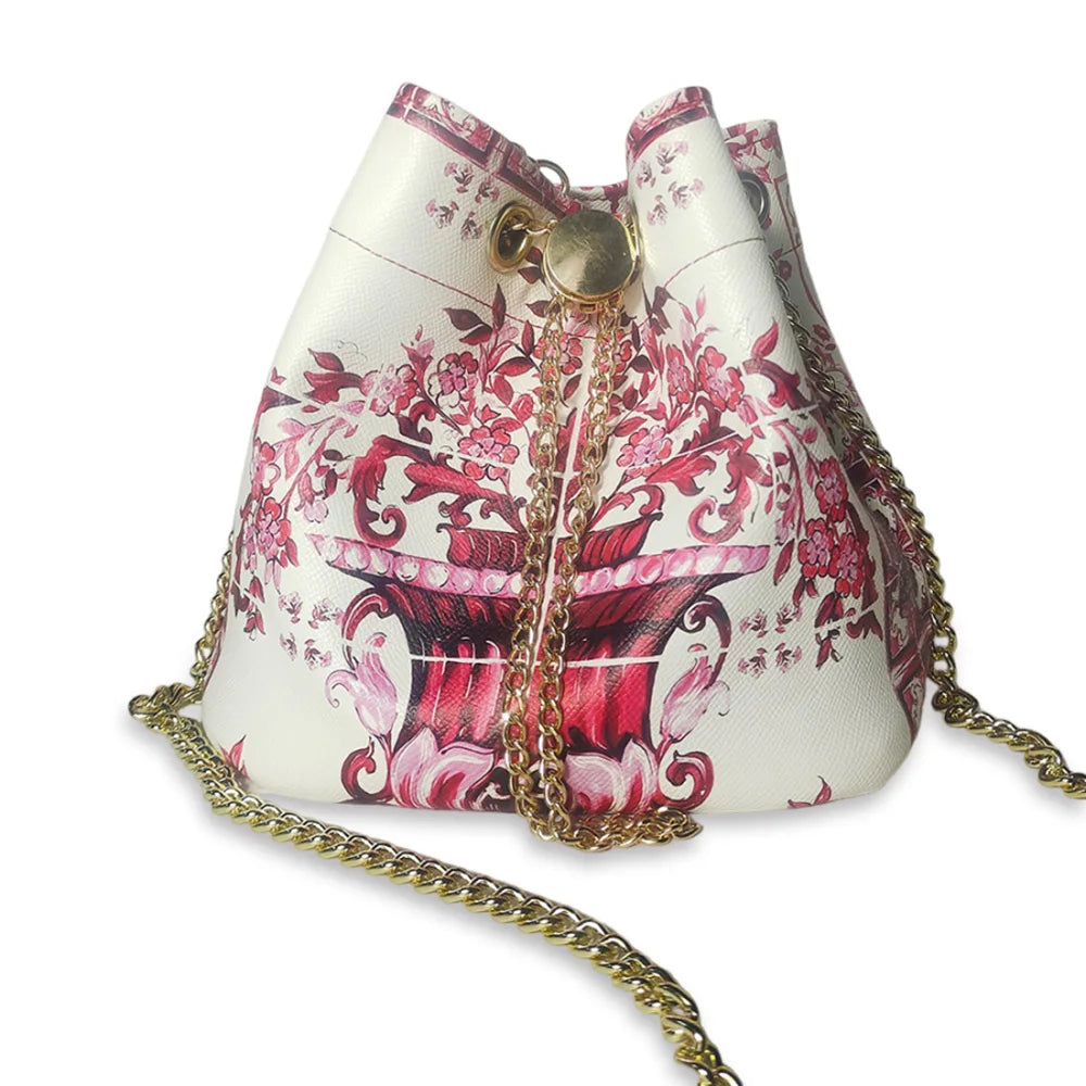 Crossbody Bag Bag Women's 2024 New Niche Luxury Bucket Bag Fashion Temperament Bridal Red Wedding Bag