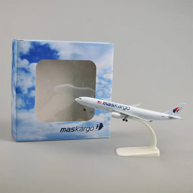 20cm Malaysia Cargo A330 Airplane Model Metal Diecast Model Plane Kit with Stand for Adult Collection Display or Toy Gift