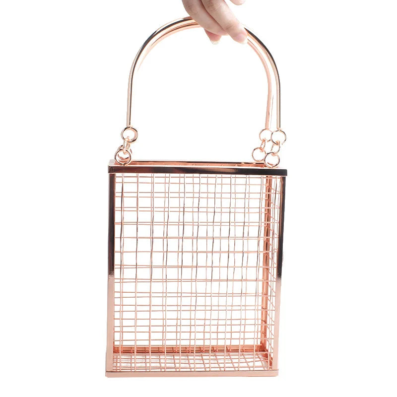 Spring And Summer Metal Hollow Shoulder Bag Fashion Iron Mesh Women's Banquet Evening Gift Bag Light Luxury Style Evening Clutch