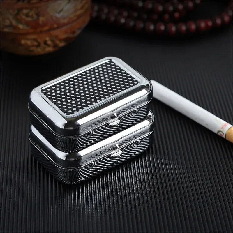 1/2 Pcs Car Portable Mini Metal Ashtray with Lockable Lid Desktop Ashtray Pocket Ashtray Men's Gift