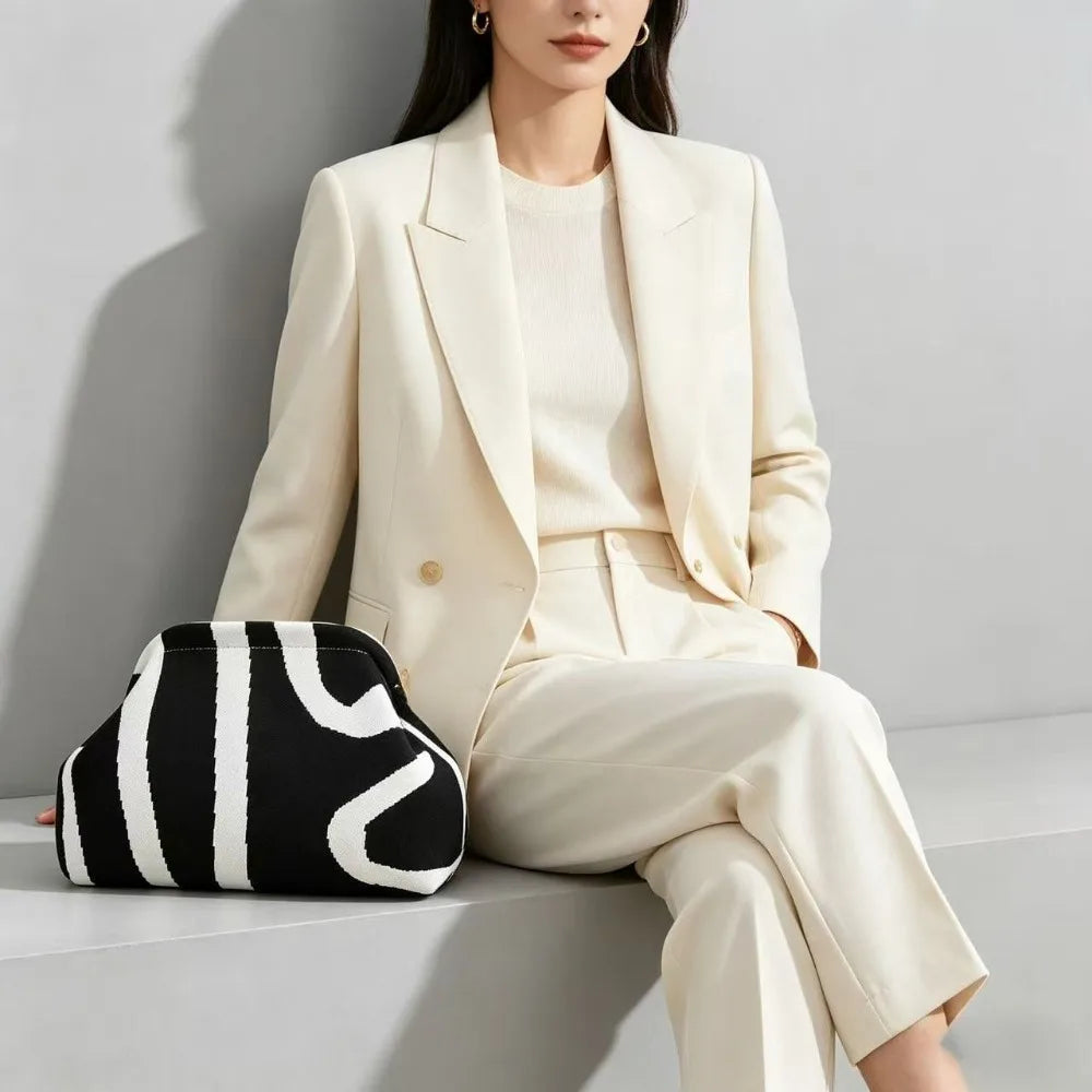 Beach bag irregular stripe knit bag women's fashion commuting versatile stripe bag makeup bag woven clutch bag