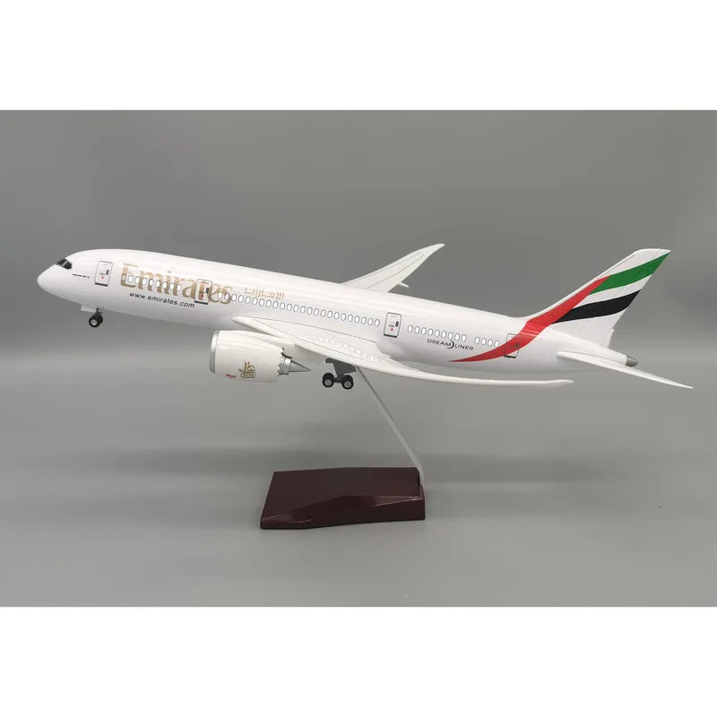 787 Emirates Aircraft Model With Lights And Wheels Simulation, Static Model Ornament, Model Airplane Enthusiast Gift