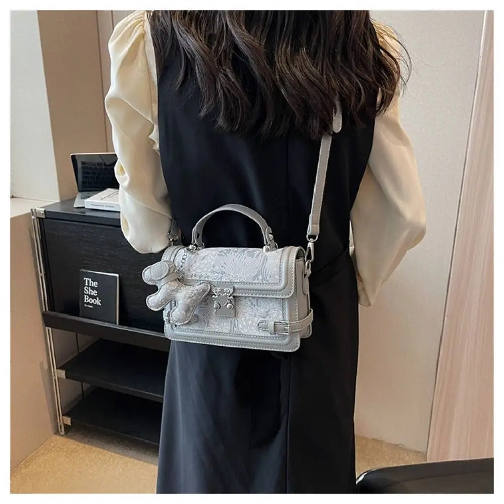 Elegant Embossed Shoulder Bag Exquisite Metal Buckle Crossbody Bag Square Messenger Bag