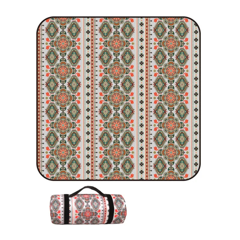 Outdoor Picnic Blanket Waterproof Extra Large Camping Mat Thickness 4mm 3-Layers Beach Blanket Rolling Up Packaging Park Blanket