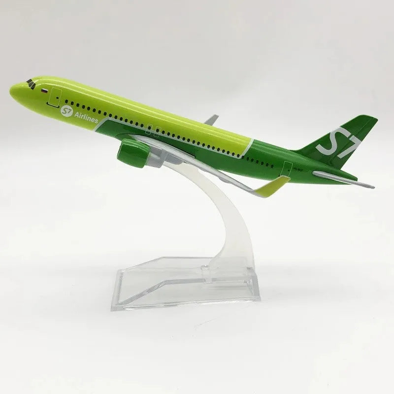 Toy 16CM A320 Series Aircraft Model Diecast Alloy Airplane ﻿320 1/400 Scale With Plane Base Adult Children Gift