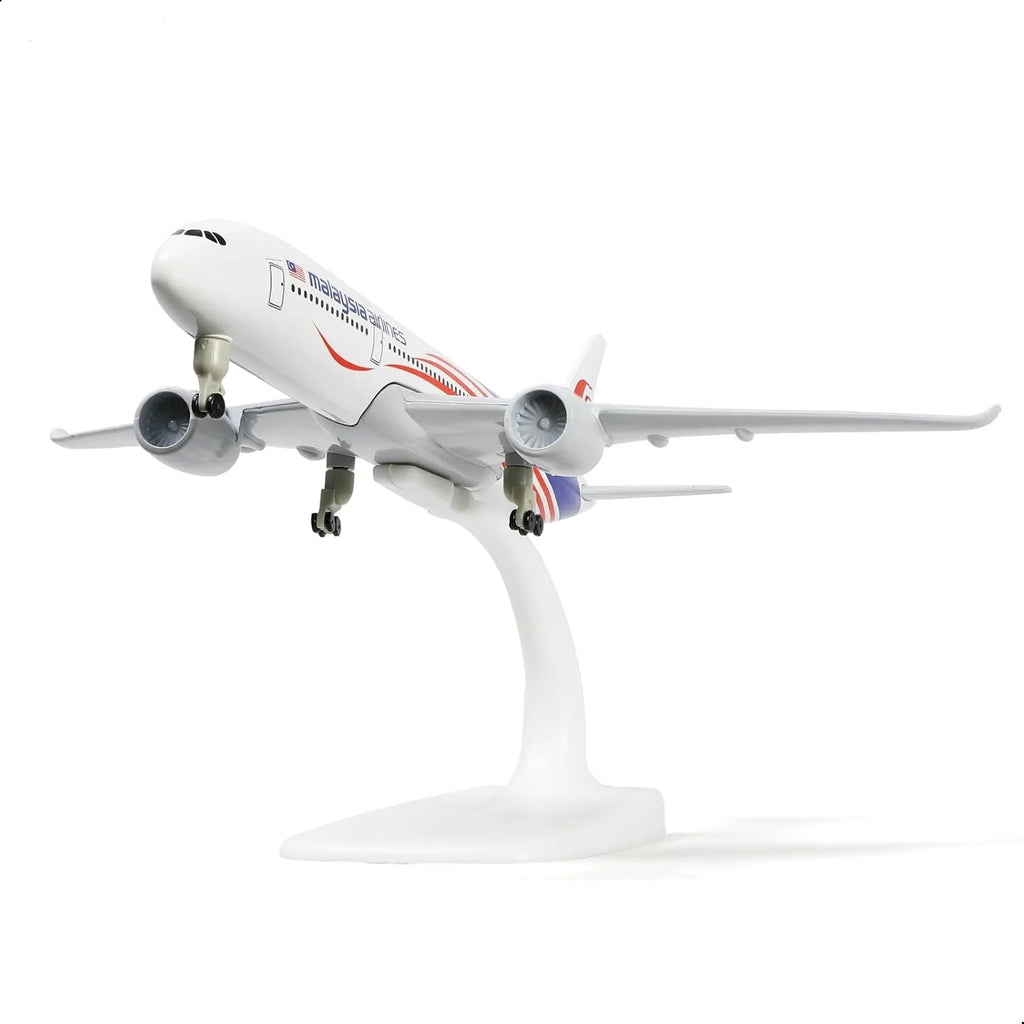 20CM Malaysia Airlines A350 Model Plane Metal Diecast Airplane 1/300 Scale Planes with wheels base Collected Gift