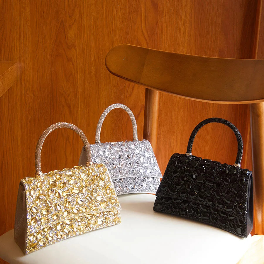 Full diamond light luxury portable dinner bag shining rhinestone exquisite design wedding bag versatile eye-catching handbag