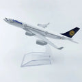 16cm 1:400 Scale Lufthansa A340 Aircraft Model Airline Collectible Miniatures Alloy Airplane Diecast Model Toys For Gift