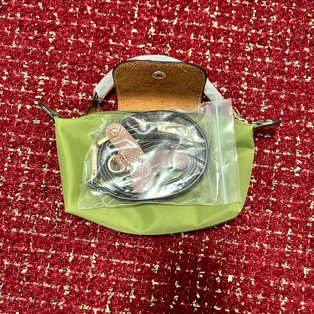 2026 Classic Women's Mini Dumpling Bag Waterproof Nylon Crossbody Phone Bag Single Shoulder Handbag Daily Travel Lightweight Bag