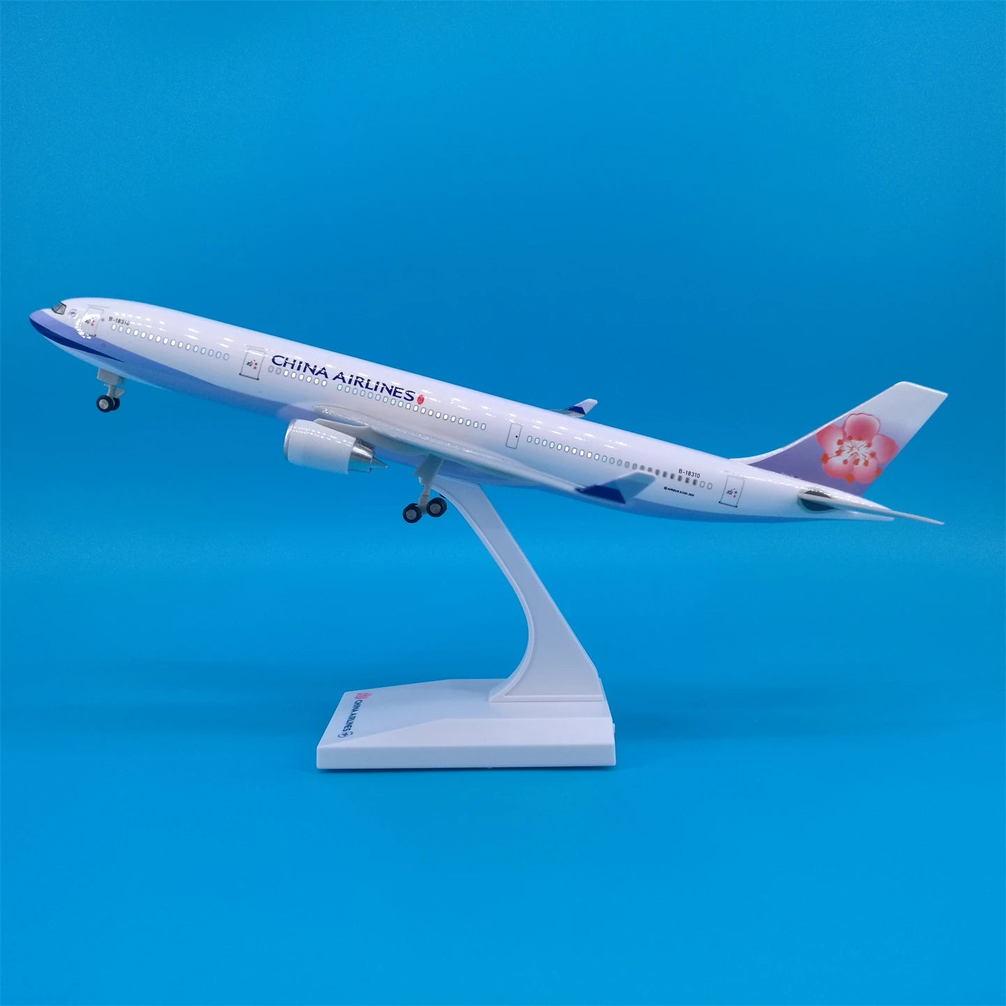 30cm Chinese Airbus & Boeing Airplane Model Diecast Resin with LED Light