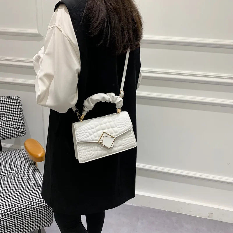Elegant Snake Bone Chain Small Square Bag Women's Crossbody Simple Design Spring Summer New Style Trendy Handbag Purse