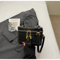 Vintage-Style Handbag Mini Box Crossbody Bag with Double Zipper Closure Elegant Compact Design for Daily Use 2026