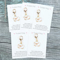 5pcs/10pcs mini sheep keychain, includes a pocket-sized card with encouraging messages, sheep-themed gifts,