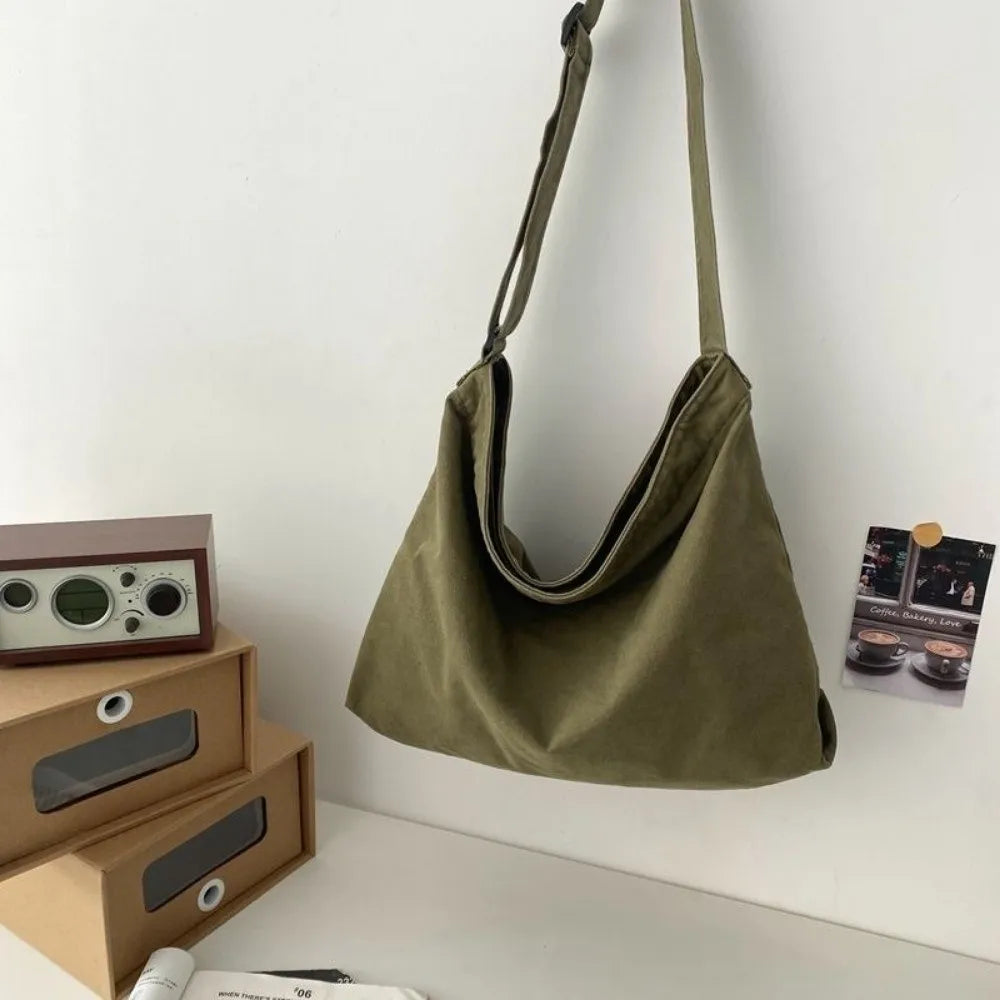 Retro Canvas Shoulder Bag Large Capacity Multi-purpose Messenger Bag Travel Tote Bag Student School Bag