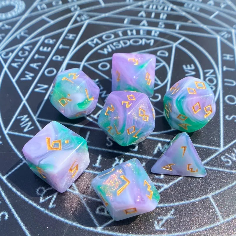 Dazzling Colors 7 Pcs /Set Acrylic Dice TRPG Games D4 D6 D8 D10 D12 D20 Dice Polyhedral Dice Set For DND Or COC Game