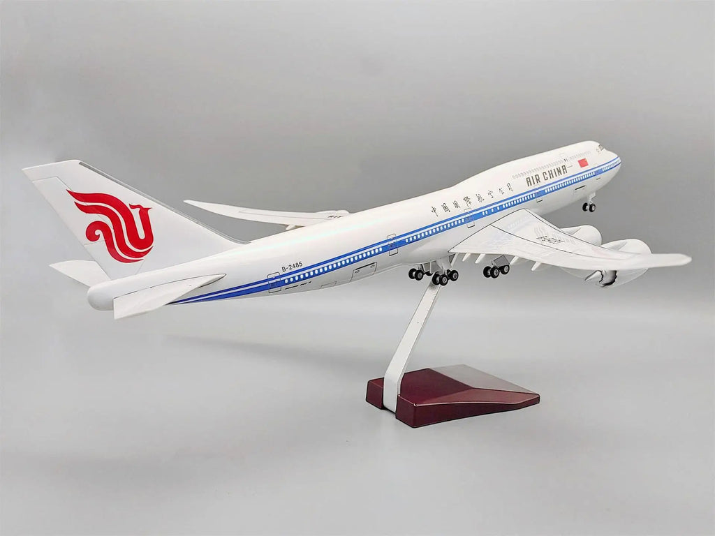Resin Air China 747 Model Airplane 47CM 1:150 Scale With Wheel LED Light Diecast Airplanes For Collection Gift By Aviatio