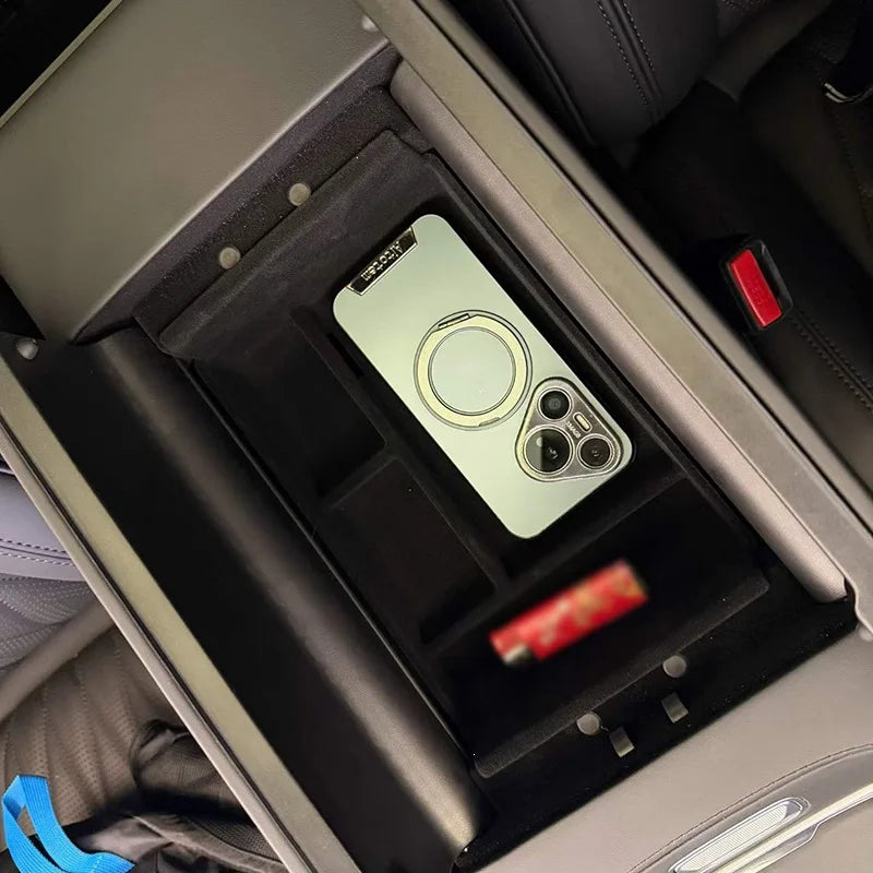 For 26 models of Zeekr 8X central control armrest box storage box Zeekr 8X storage box car interior supplies
