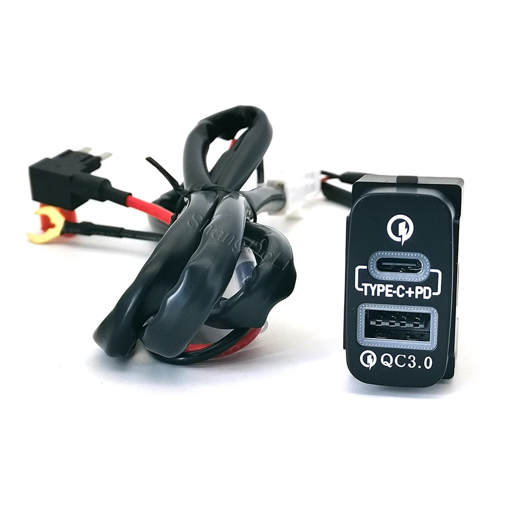 Car Red Light Dual USB TYPE-C PD Charger Adapter Phone Charger For Mitsubishi Outlander Lancer Pajero V73 V93 V97 Accessories