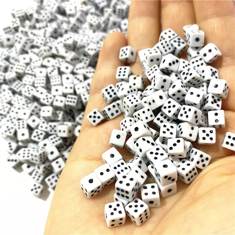 1000Pcs Super Mini 5MM D6 Point Dice With Square Angle For Board Games Trumpet Stereo Model Stationery Dice