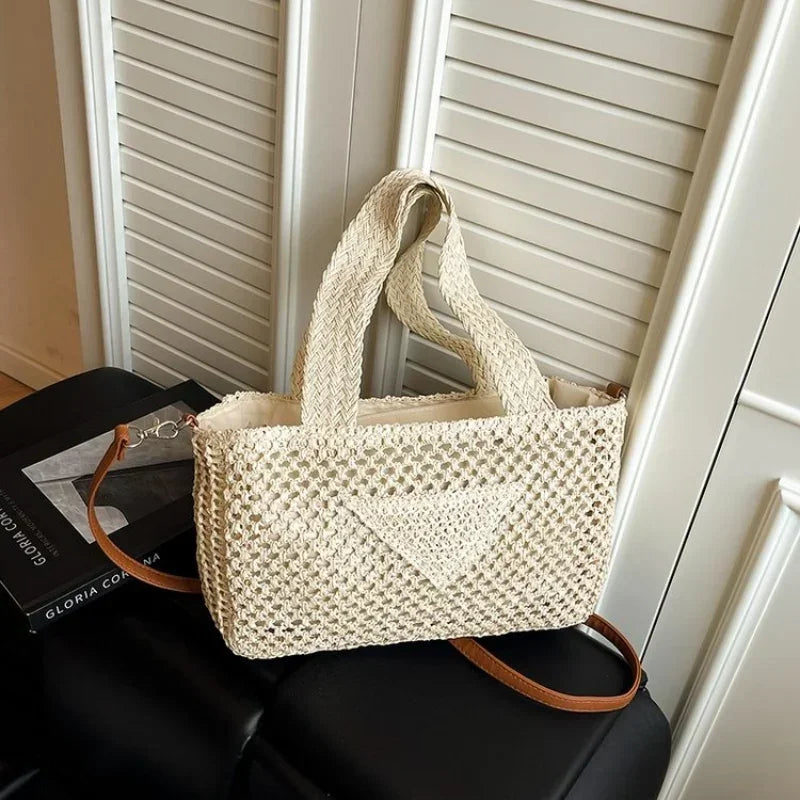 Show-Stopping Piece Designer Diaper Bag For Women Luxury Leather Tote Elegant Crossbody Bag Stylish Drama