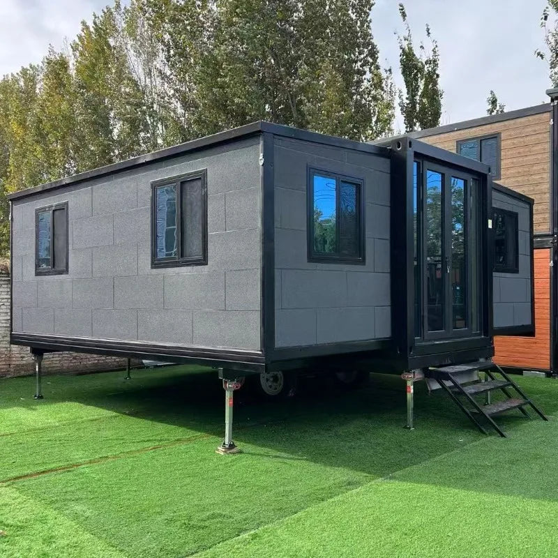 Customized Prefab 2 Story 40Ft Villa Expandable Container House Modern Modular Detachable Waterproof Luxury Hotel 2 3 Bedroom