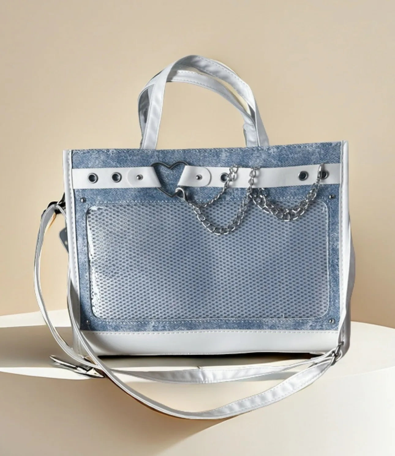 Original design niche fashion versatile simple daily pain bag large capacity chain love sweet cool portable messenger