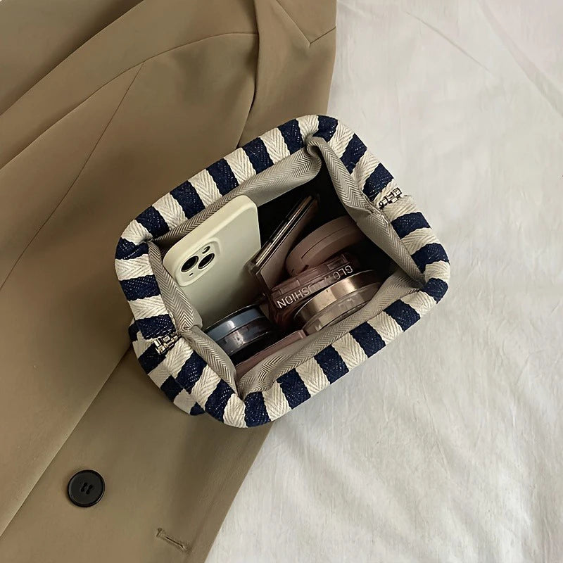 2025 New Knitted Striped Cloud Bag Clutch, Large-capacity Daily Versatile Color-blocking Clip Bag