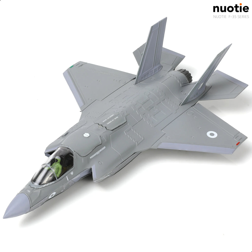 NUOTIE F-35B Lightning II 1:72 Royal Air Force Die-cast Fighter Aircraft Model with Bracket Military Pilot Gift F-35B 138EAW
