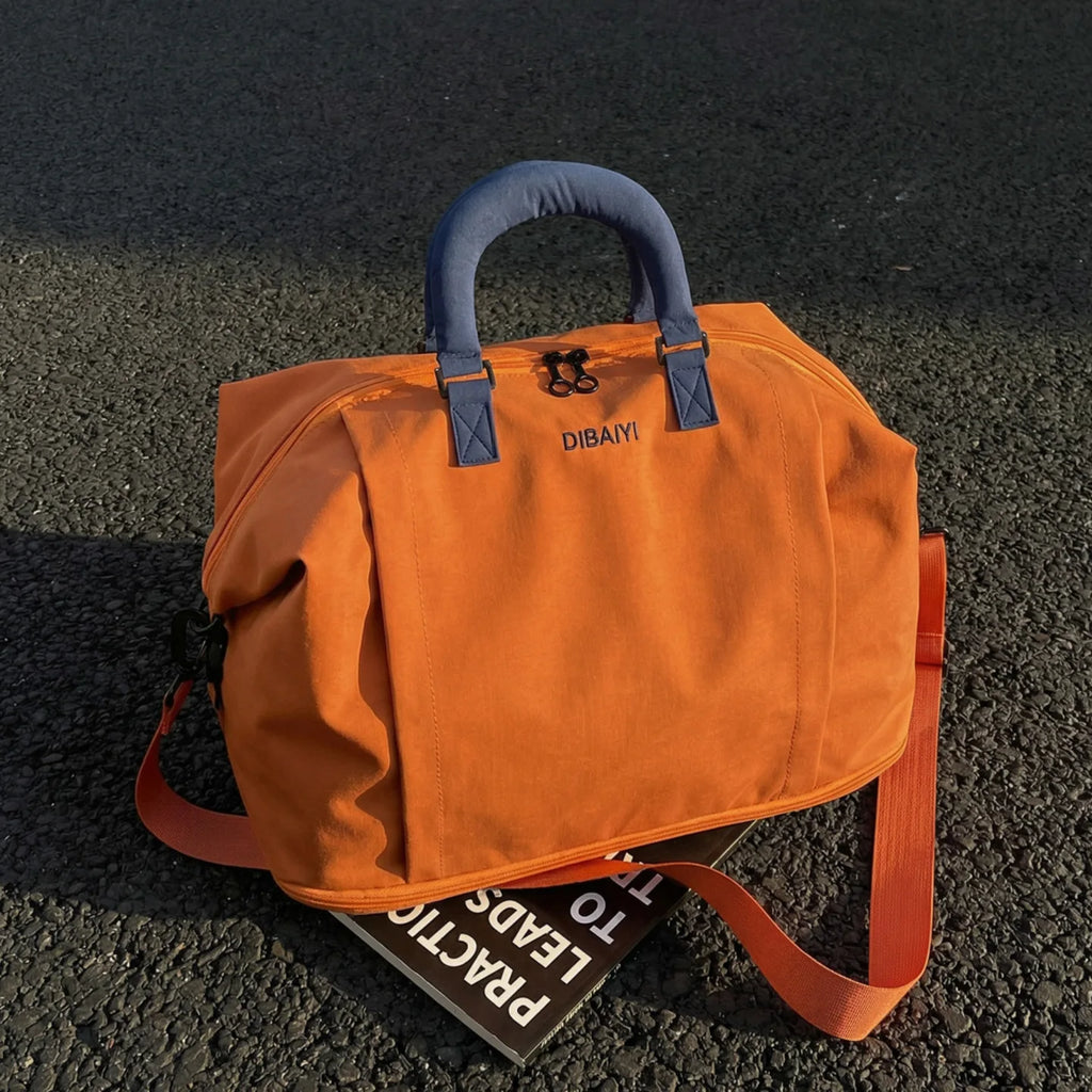 Expandable Portable Travel Bag with Large Capacity Handheld Shoulder Bag for Yoga Fitness Ideal for Lightweight Outings