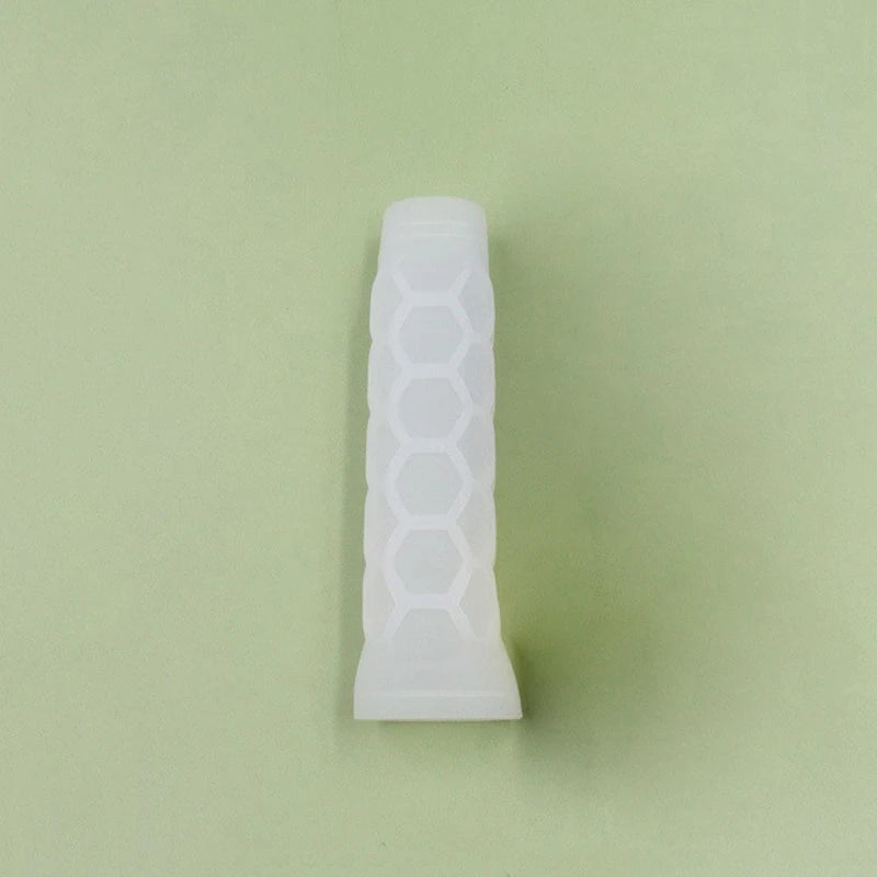 1pc Shock-absorbing Sleeve And Anti-slip Silicone Grip Reusable Silicone Racket Grip Sleeve For Tennis Rackets