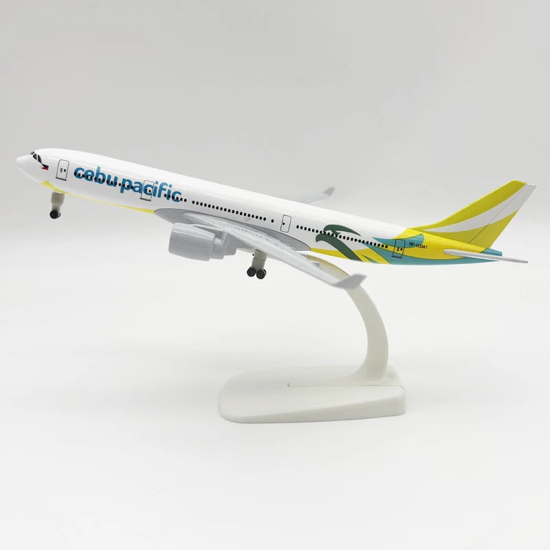 20cm Scale Airplanes Cebu Pacific Airlines A330 Model Planes Metal With Stand & Wheels Souvenir Plane Toy Aviation Enthusiasts G