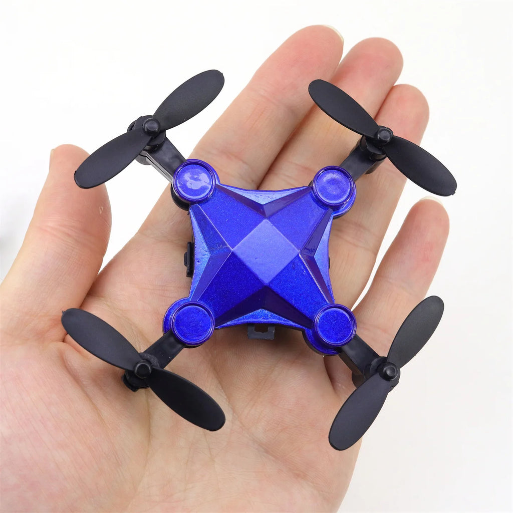Creative Foldable Mini Drone Model Partial Alloy Flying Toy Keychain Helicopter Souvenir Collection Gift Decoration Accessorie