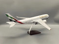 Airbus A350 Emirates 47cm 1:142 Model Aircraft Toy Airbus Led Light Diecasting Machine Collected For Aviation Souvenir Plane Toy