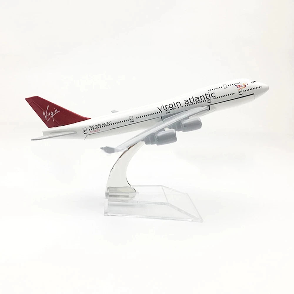 16CM Toy planes B747 British Virgin Atlantic Aircraft Model Passenger Alloy Metal airplane diecast Collectible Gift Display