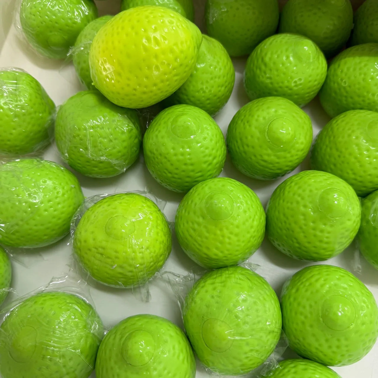 Handmade Crispy Lemon Stress Ball Squeeze Toy Color-Changing Lemon Squishy Fidget Ball ASMR Sensory Stress Relief Toy Squishy