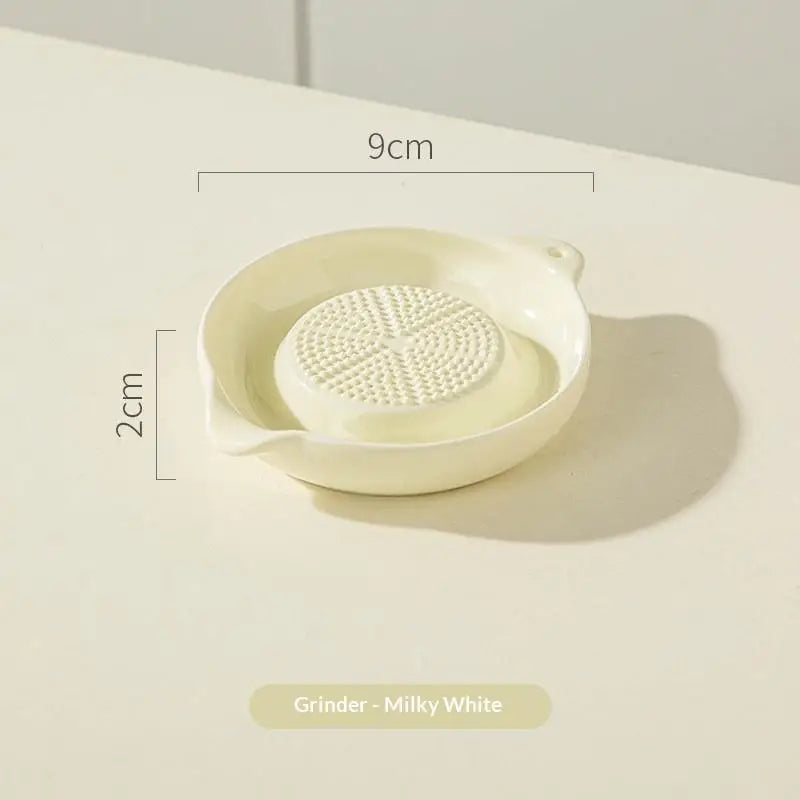 Ceramic Garlic Grater Plate Japanese Style Porcelain Ginger Wasabi Grinder With Spout Kitchen Pasta Making Tool Kitchen Supplies