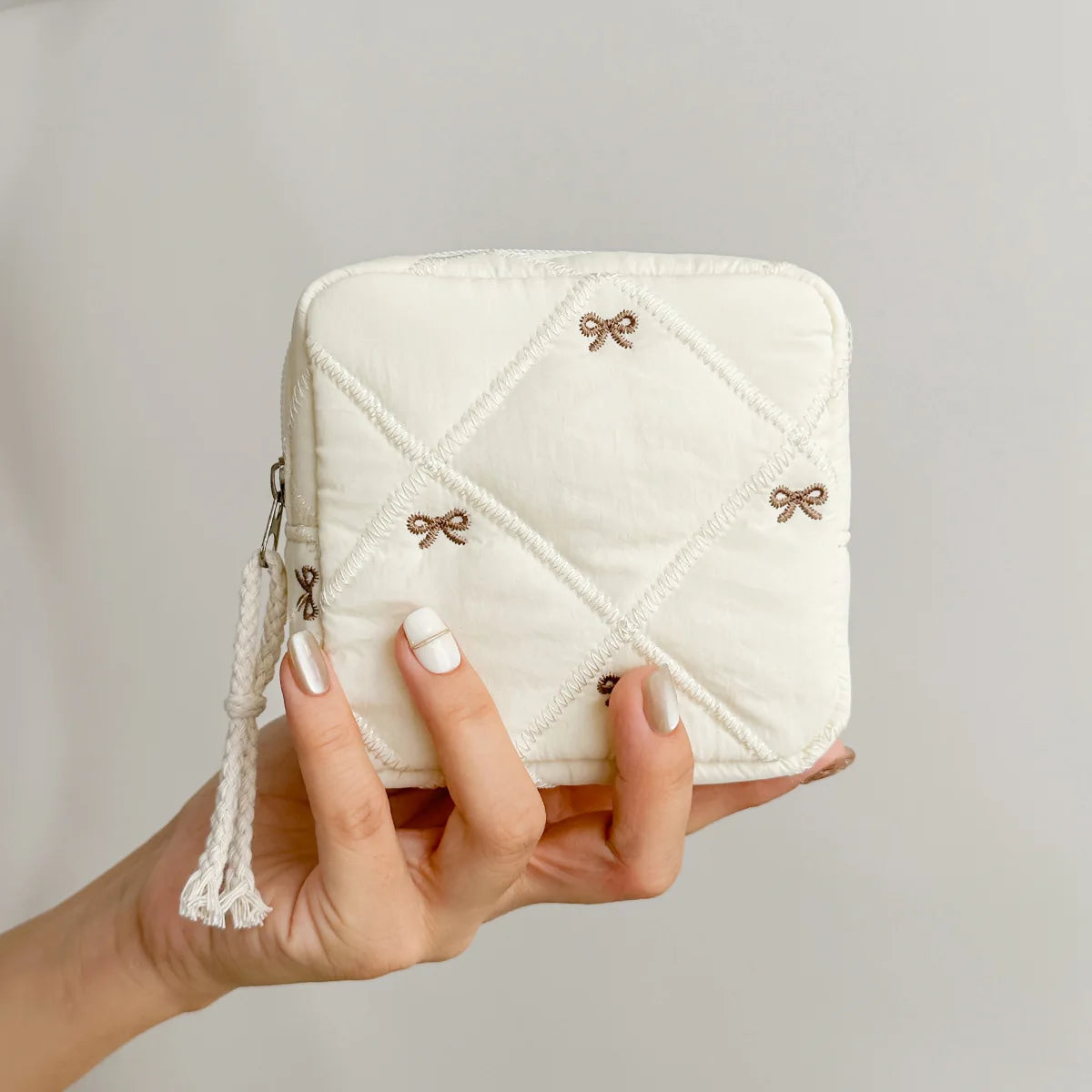 1pc Gift Bow Sanitary Napkin Organizer Bag Coquette Quilted Women's Mini Clutch Bag Cotton Keychain Earphone Coin Purse