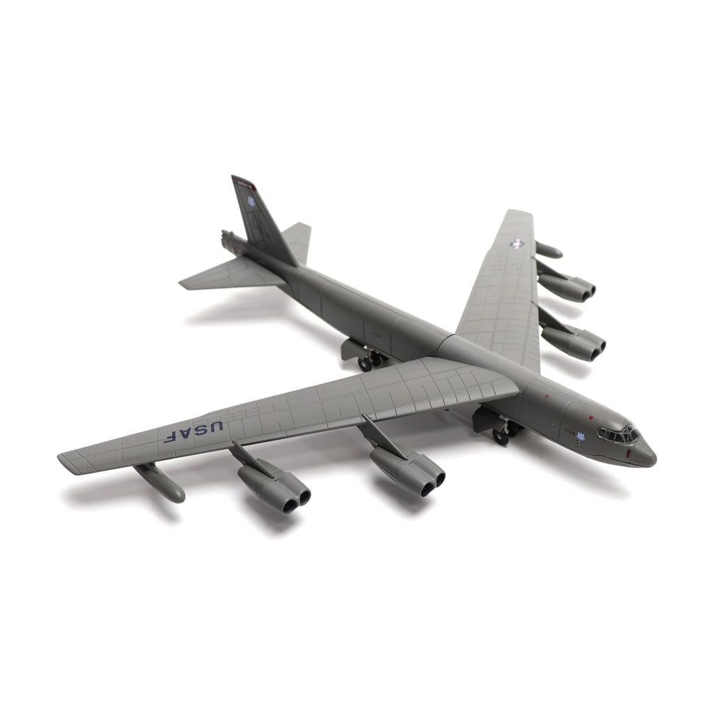 NUOTIE 1/200 B-52 Stratofortress US Air Force Diecast w/Display Strategic Bomber Model for Collectors