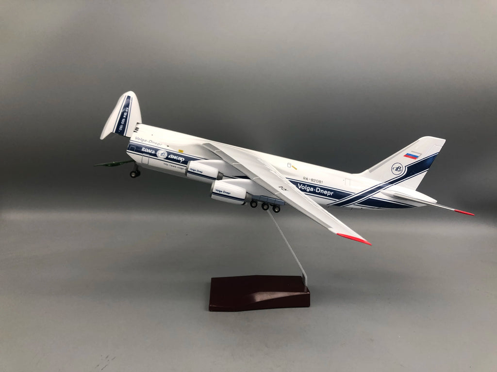 42CM Antonov An-124 Airplane Model Ruslan Volga-Dnepr Airlines resin Diecast Scale Aircraft Nose Open Version Static Collection
