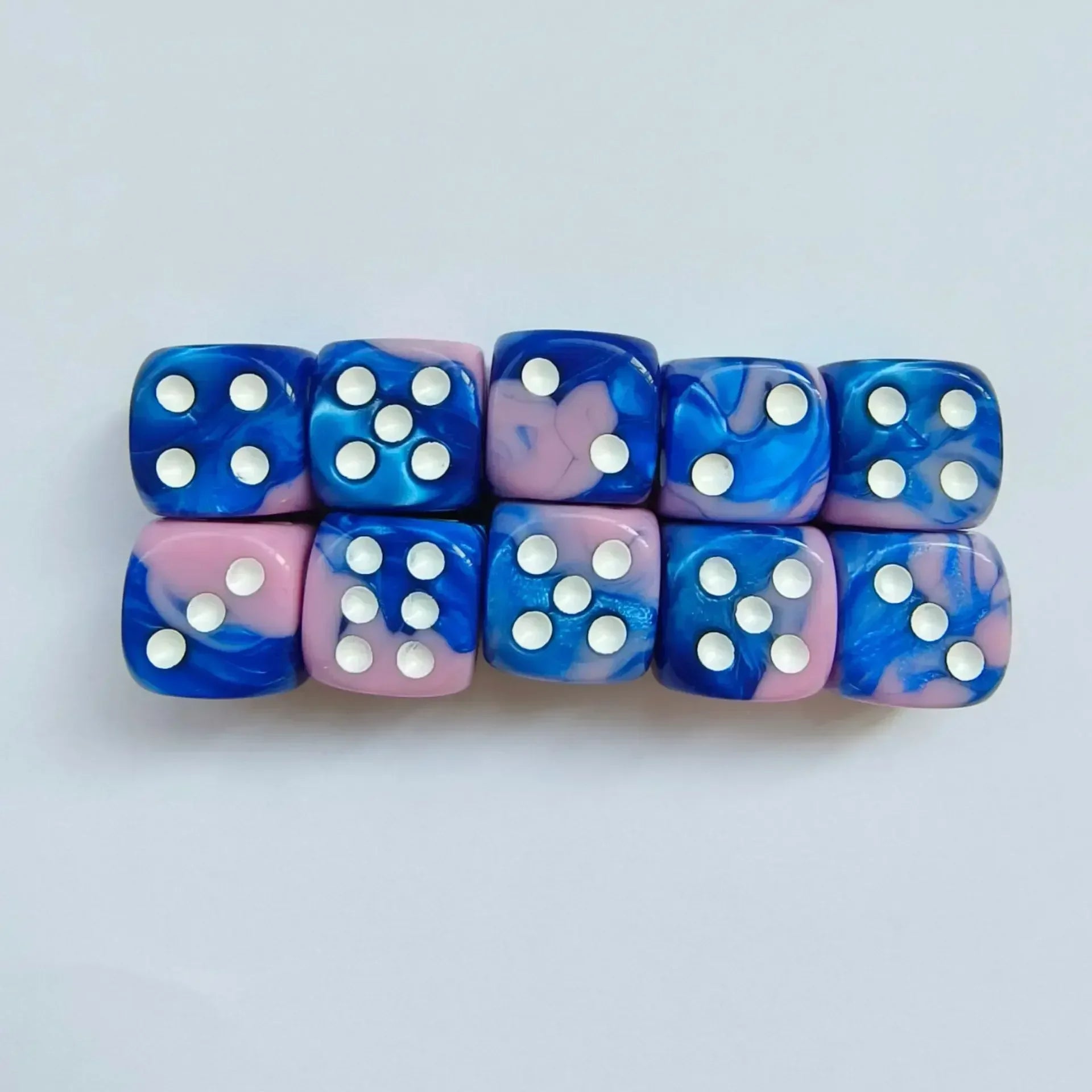 10pcs of 16MM Dual Color COC Dice Acrylic Digital Dice Dnd TRPG Cthulhu Running Team Board Game Dices Entertainment Dnd Dice Set